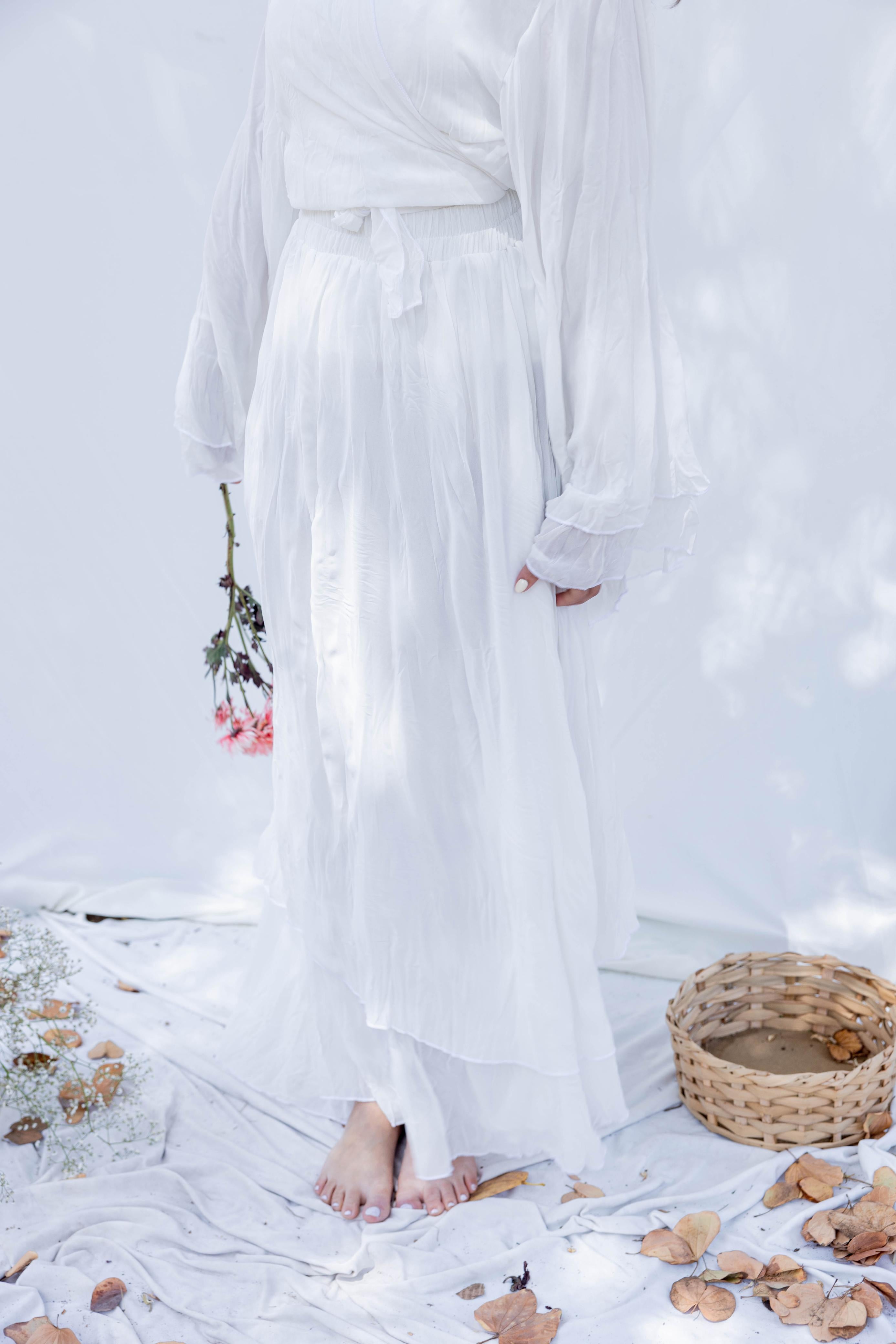 Sahar Crushed Set in WHITE