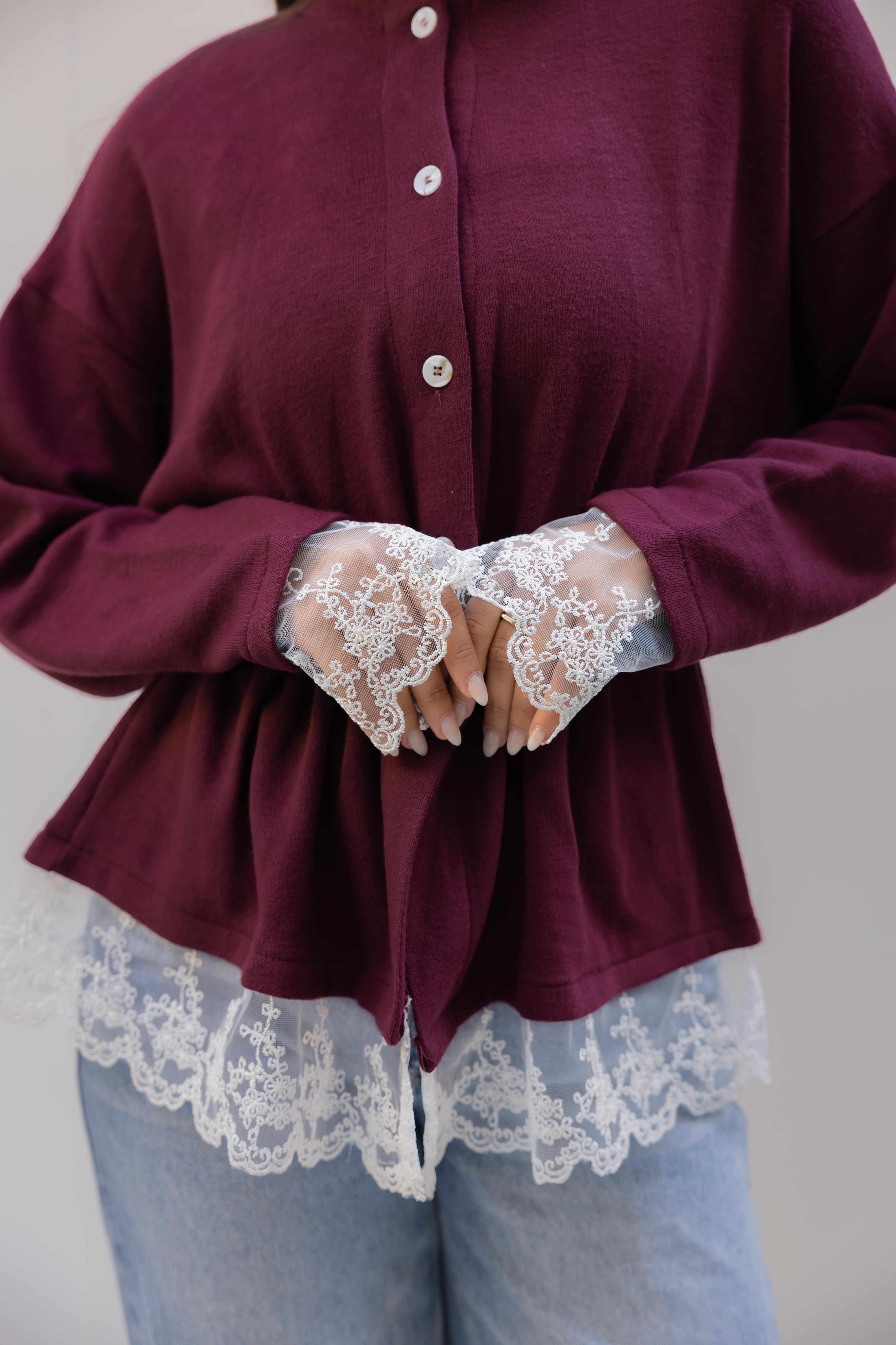 Sofy Lace Pullover